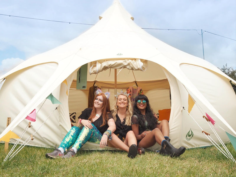 Portobello Tents Image of a Lotus Belle bell tent at an event
